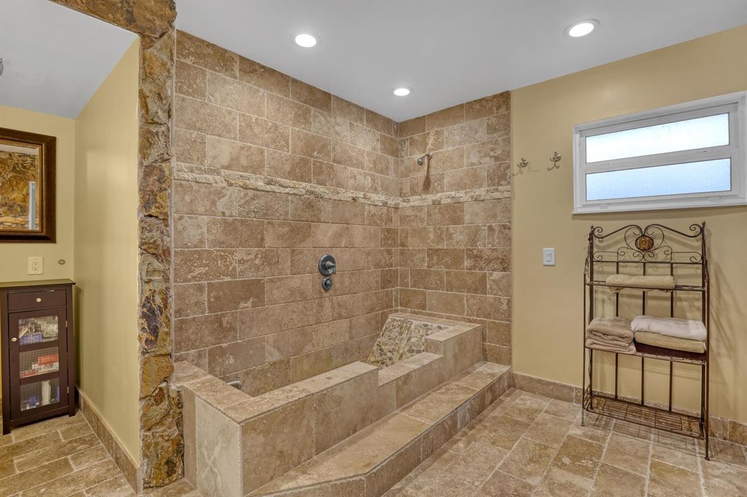 bath1shower