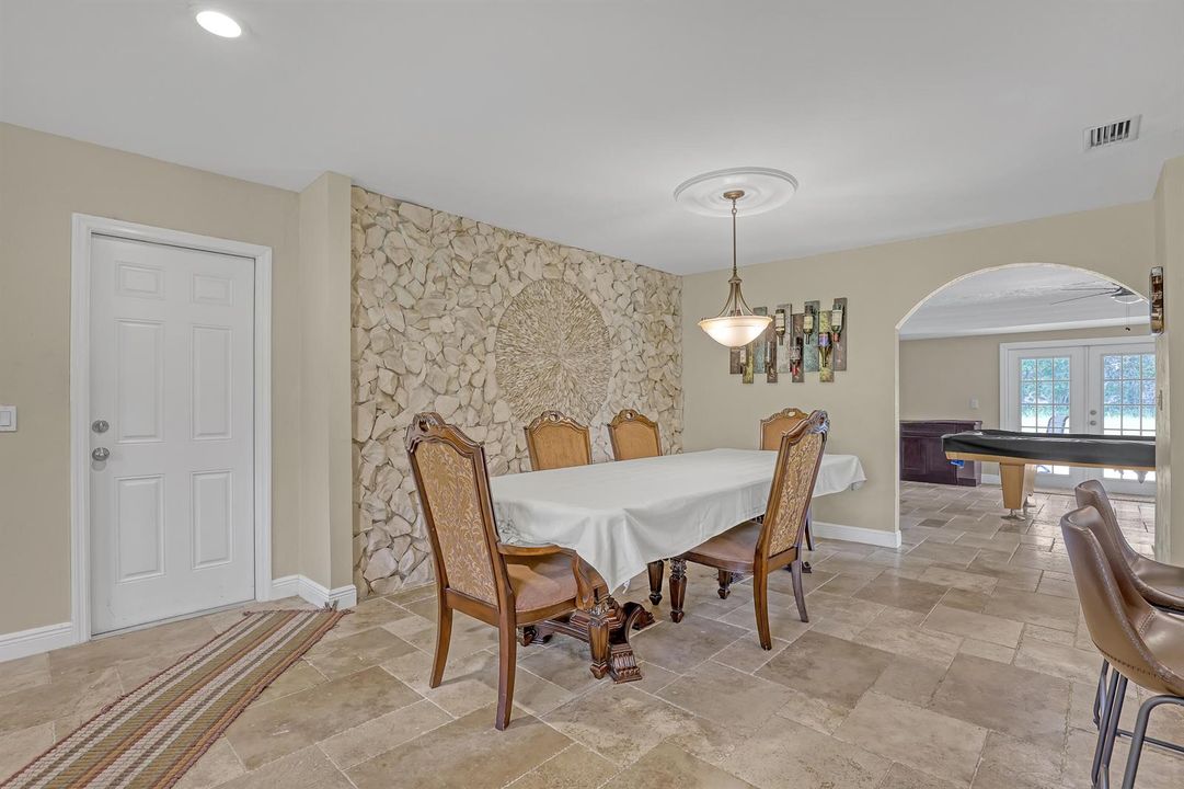 dining