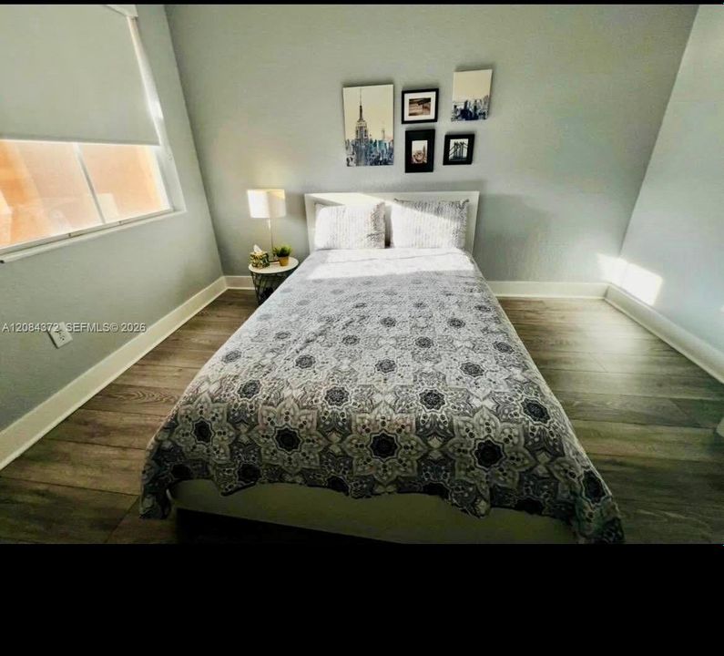 For Rent: $2,800 (2 beds, 2 baths, 1241 Square Feet)