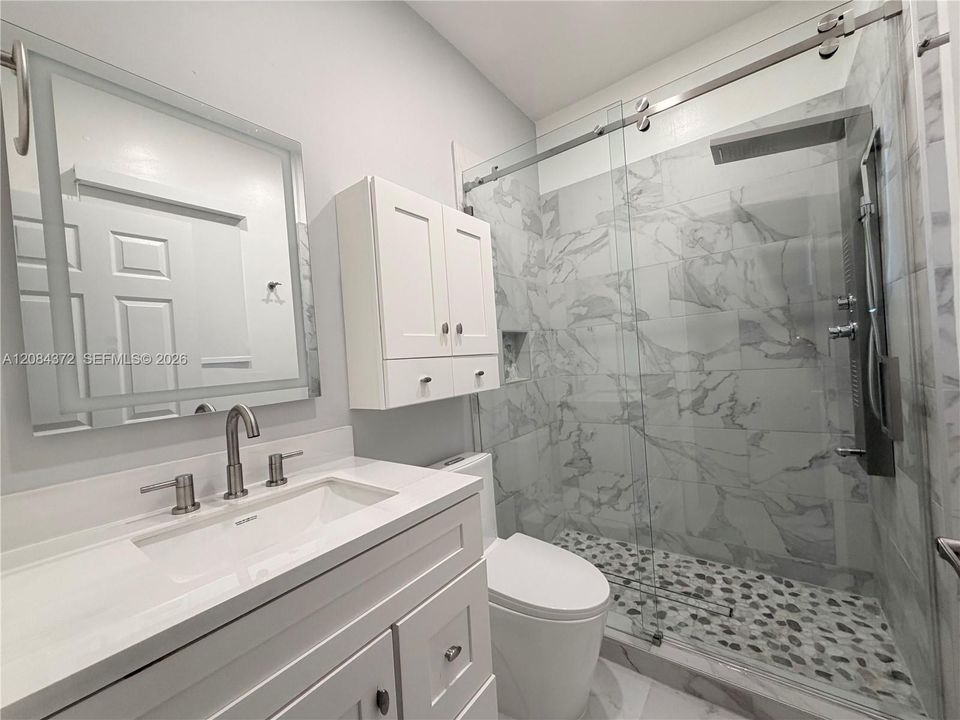 For Rent: $2,800 (2 beds, 2 baths, 1241 Square Feet)