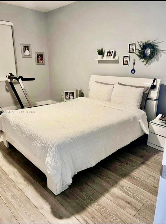 For Rent: $2,800 (2 beds, 2 baths, 1241 Square Feet)