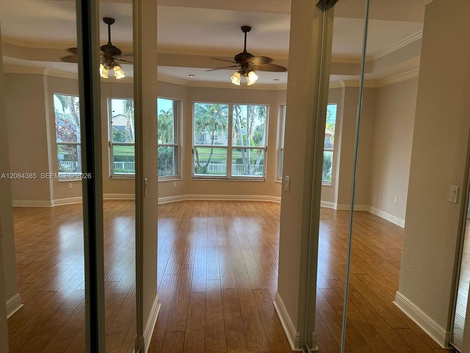 For Rent: $6,000 (5 beds, 3 baths, 2951 Square Feet)