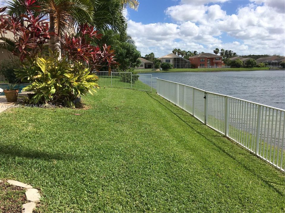 For Rent: $6,000 (5 beds, 3 baths, 2951 Square Feet)