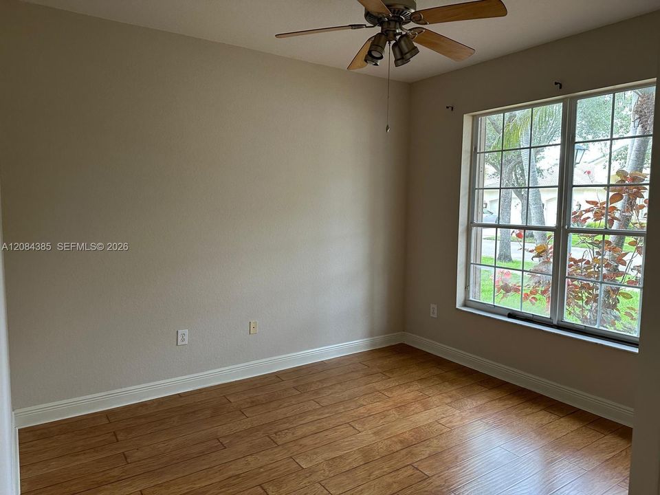 For Rent: $6,000 (5 beds, 3 baths, 2951 Square Feet)