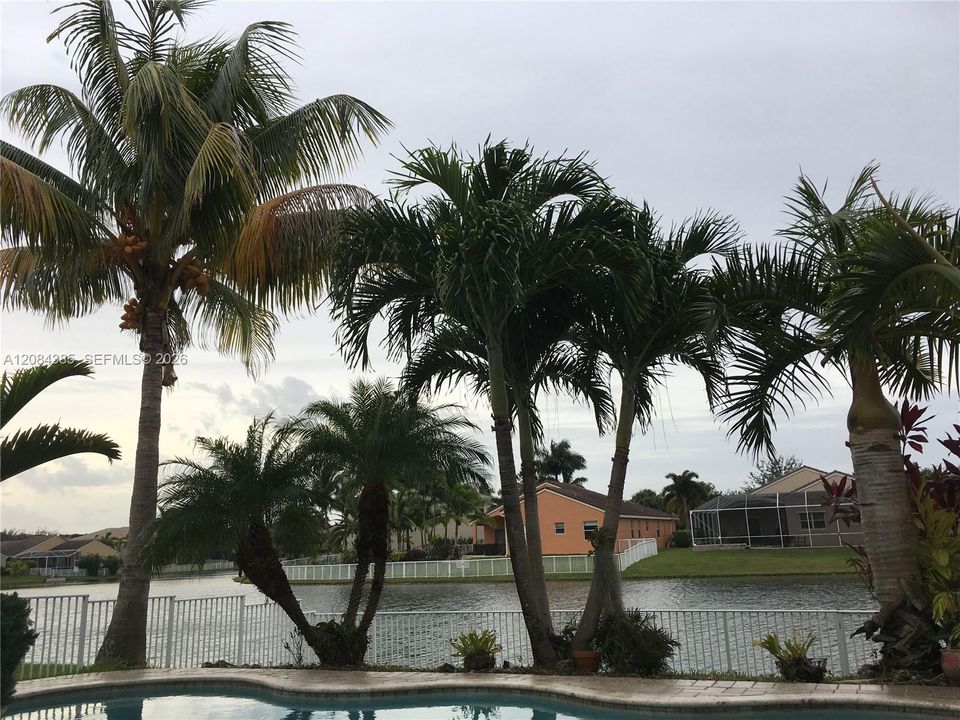 For Rent: $6,000 (5 beds, 3 baths, 2951 Square Feet)