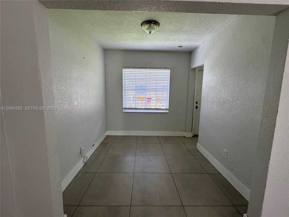 En Renta: $2,500 (3 camas, 1 baños, 1968 Pies cuadrados)