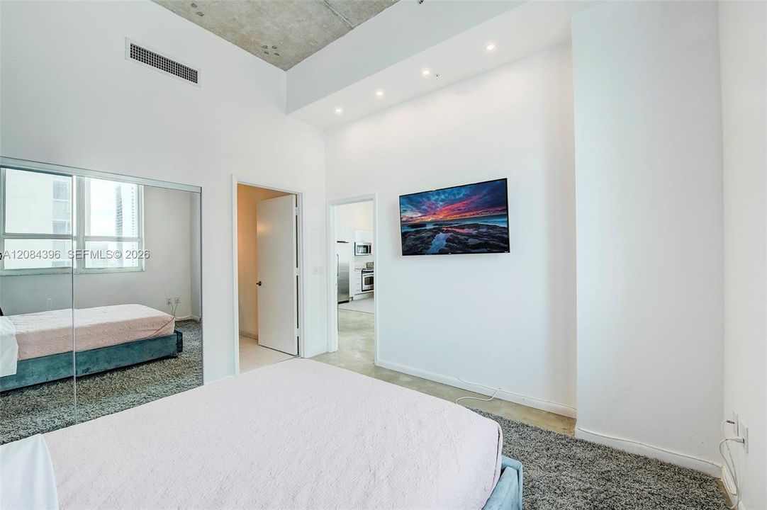 На продажу: $529,000 (2 спален, 2 ванн, 1056 Квадратных фут)