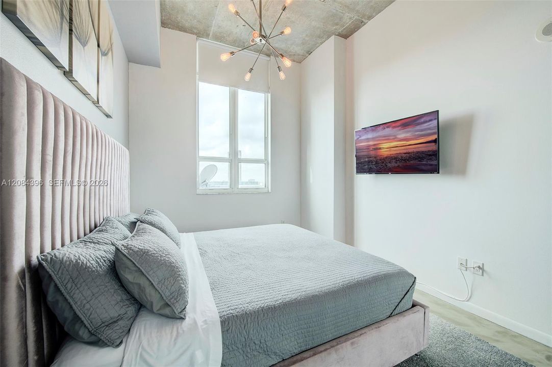 На продажу: $529,000 (2 спален, 2 ванн, 1056 Квадратных фут)