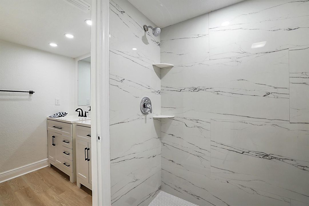 4675 Cherry Road-22
