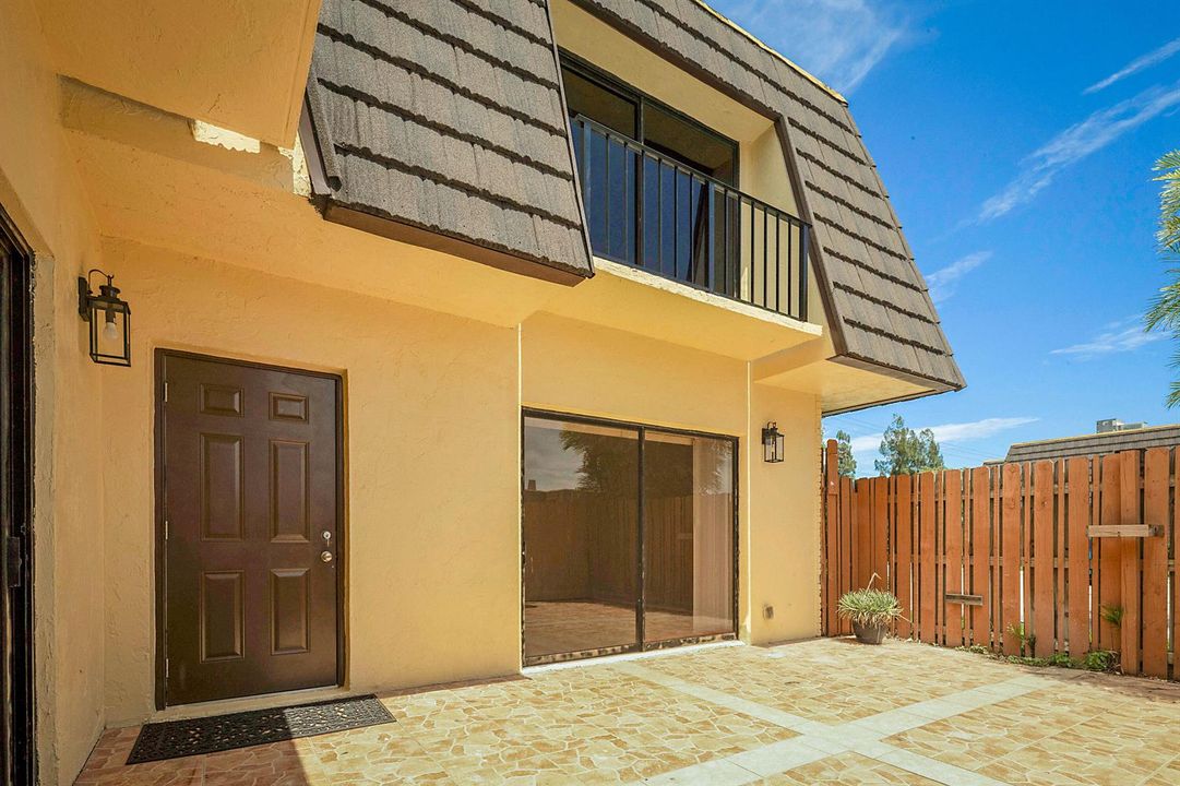 4675 Cherry Road-29