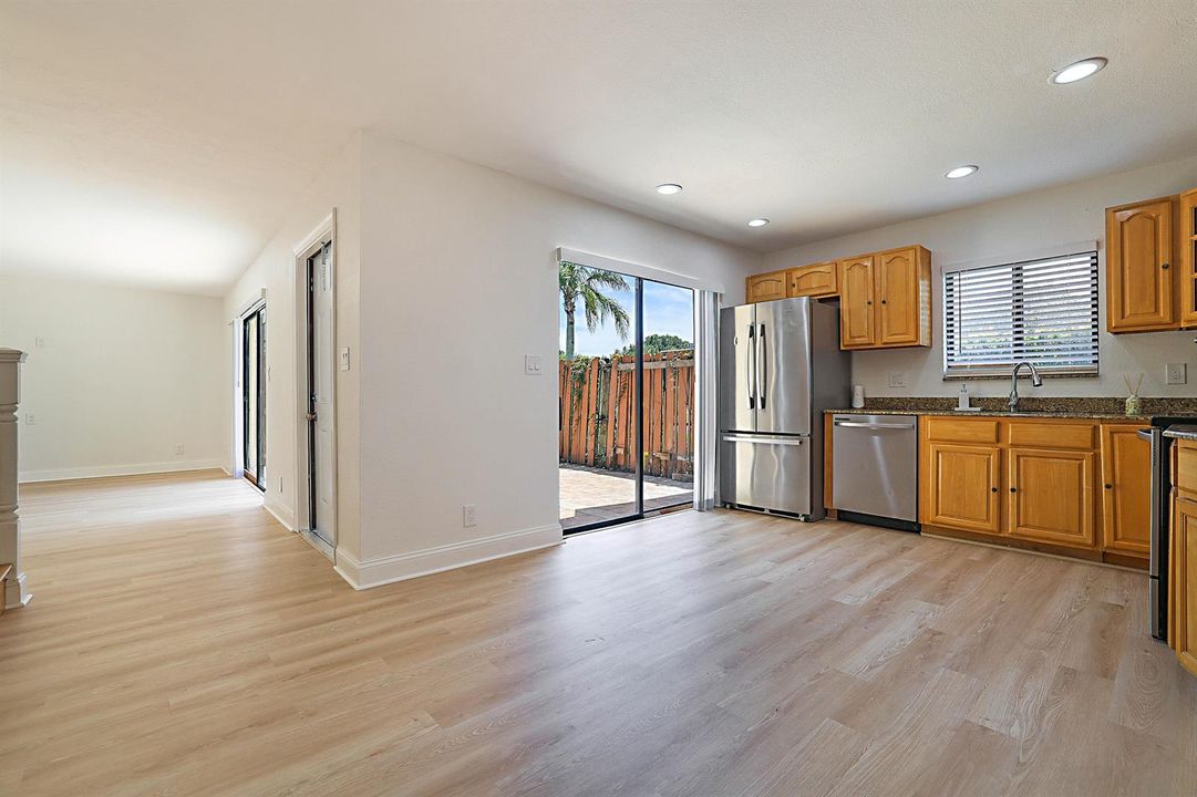 4675 Cherry Road-11