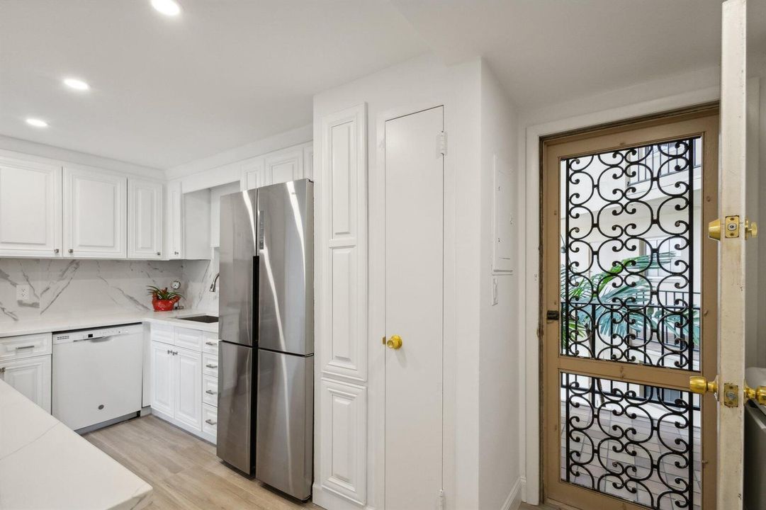 Kitchen front door
