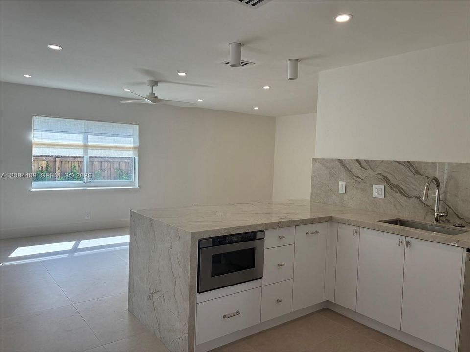 For Rent: $5,900 (2 beds, 2 baths, 1300 Square Feet)