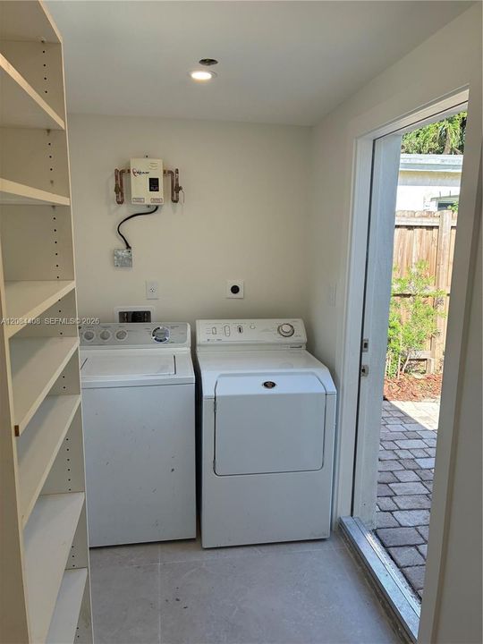 For Rent: $5,900 (2 beds, 2 baths, 1300 Square Feet)