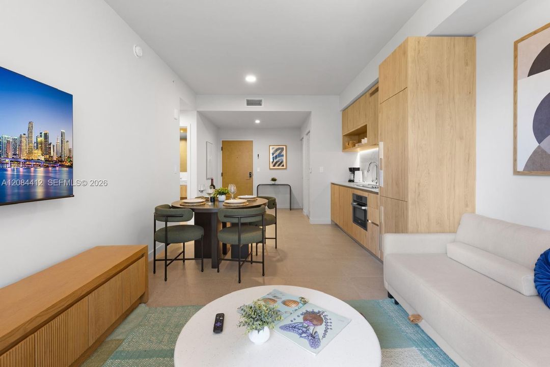 For Rent: $2,875 (1 beds, 1 baths, 555 Square Feet)