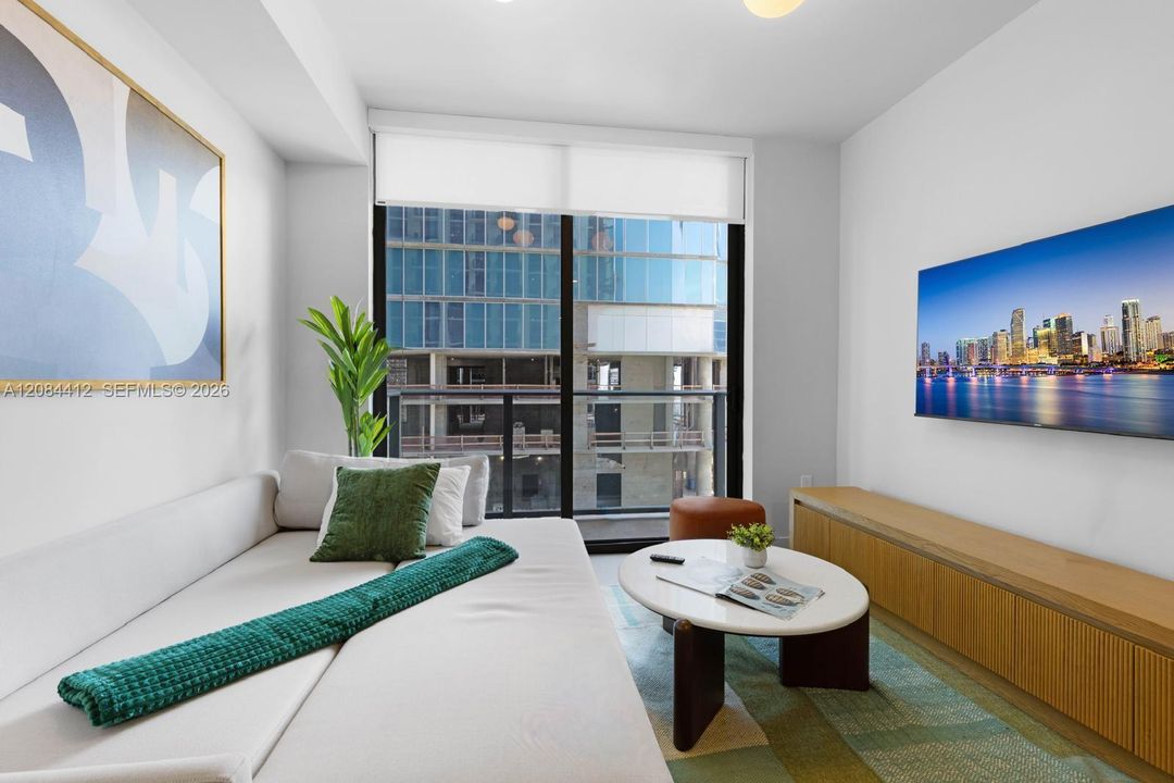 For Rent: $2,875 (1 beds, 1 baths, 555 Square Feet)
