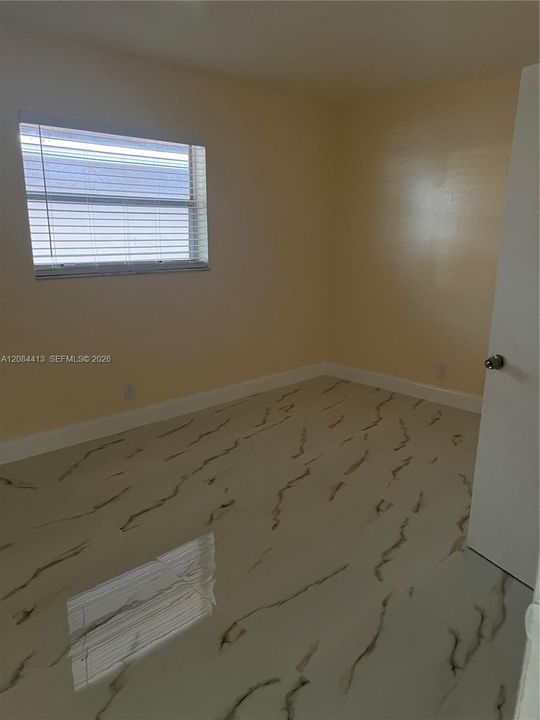 For Rent: $2,100 (2 beds, 2 baths, 3839 Square Feet)