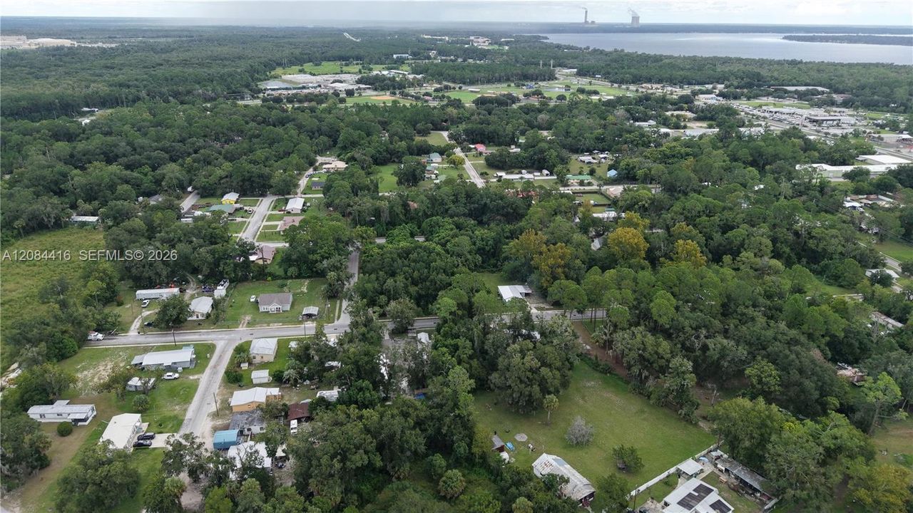 待售: $30,000 (0.17 acres)