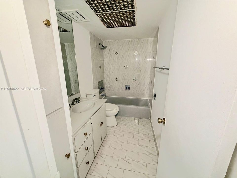 En Venta: $495,000 (2 camas, 1 baños, 1250 Pies cuadrados)