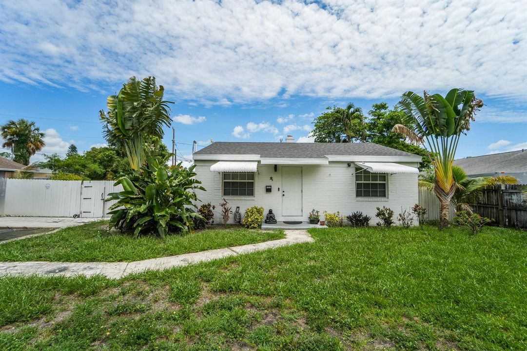 1007CharlesstreetWPB-1