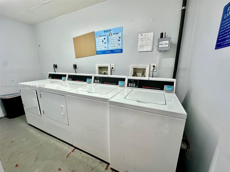 В аренду: $2,500 (2 спален, 2 ванн, 899 Квадратных фут)