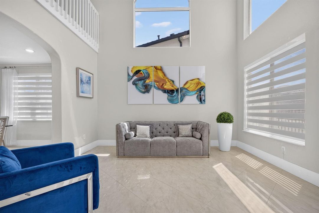 16401 SW 78th Ter Miami, FL, 33193