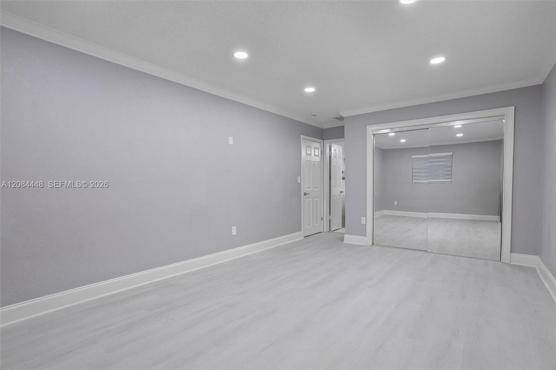 For Rent: $2,950 (2 beds, 2 baths, 1935 Square Feet)