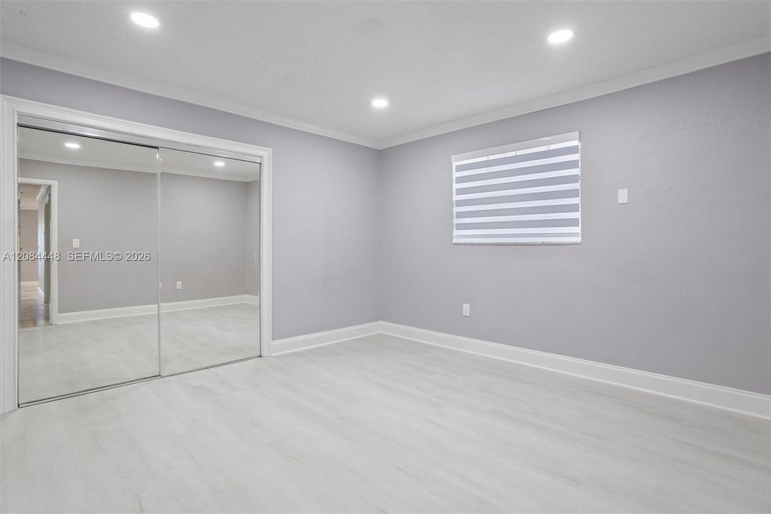 For Rent: $2,950 (2 beds, 2 baths, 1935 Square Feet)