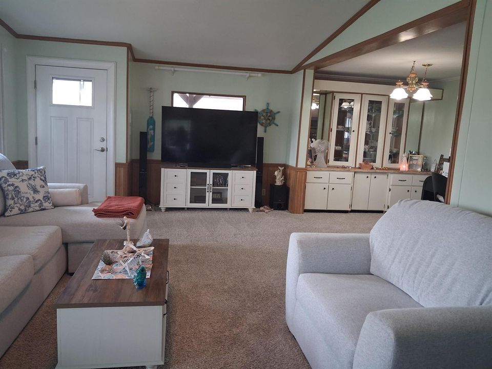 Entrance to Living Room
