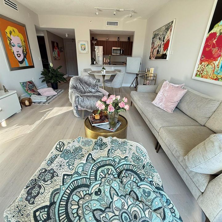 Living Room5