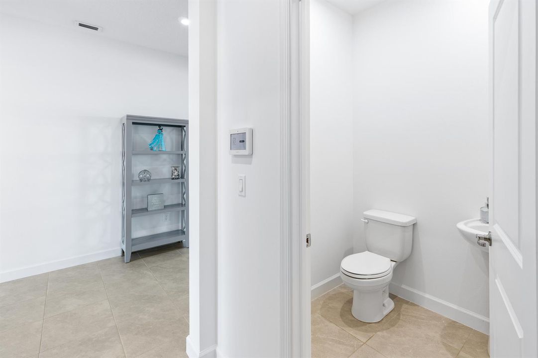 14236 SW Murney Way-37