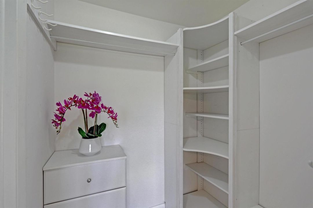 Walk In Closet