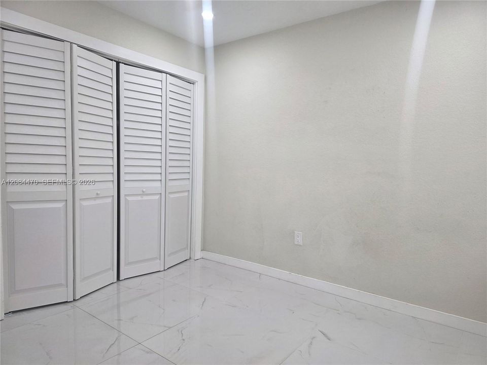 For Rent: $3,200 (3 beds, 2 baths, 1241 Square Feet)