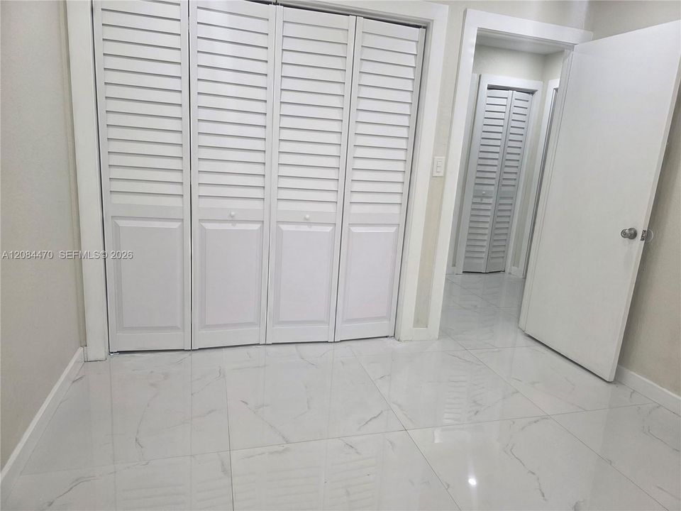 For Rent: $3,200 (3 beds, 2 baths, 1241 Square Feet)