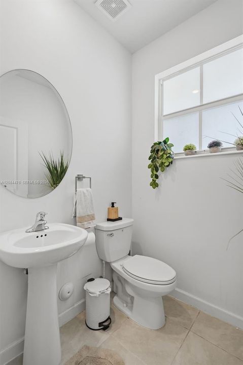 For Sale: $495,000 (3 beds, 2 baths, 1483 Square Feet)