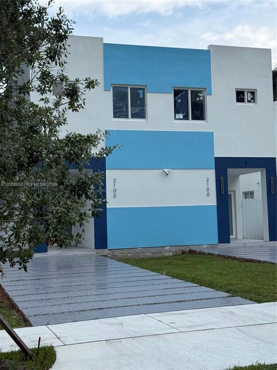 En Renta: $3,500 (3 camas, 2 baños, 1640 Pies cuadrados)