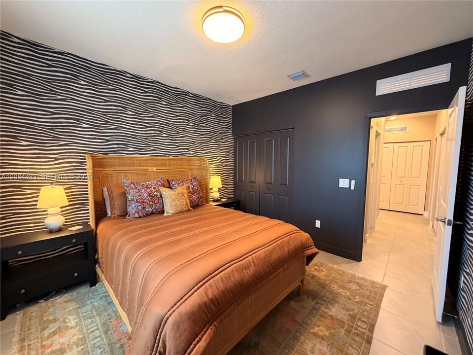 En Venta: $889,000 (3 camas, 2 baños, 1604 Pies cuadrados)