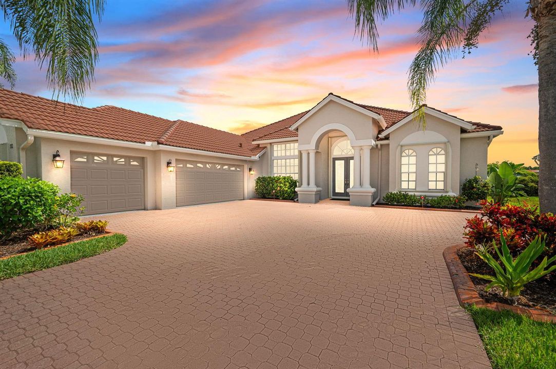 3-web-or-mls-782 SW Marsh Harbor Bay - 3