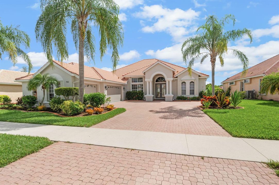 2-web-or-mls-782 SW Marsh Harbor Bay - 2