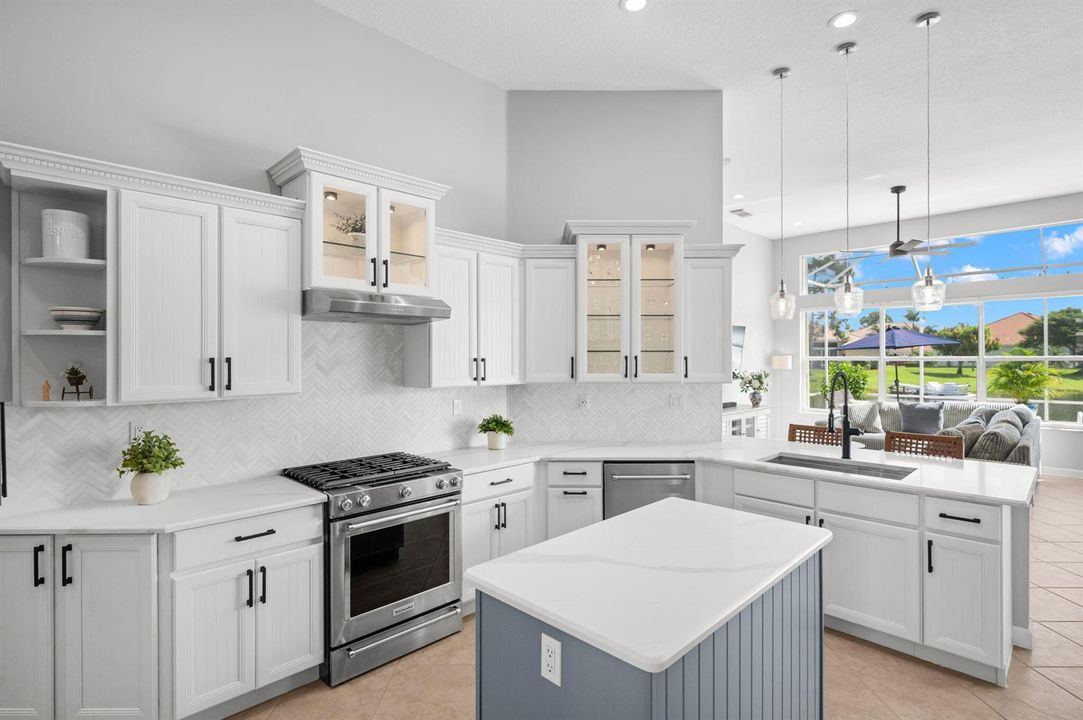 24-web-or-mls-782 SW Marsh Harbor Bay -