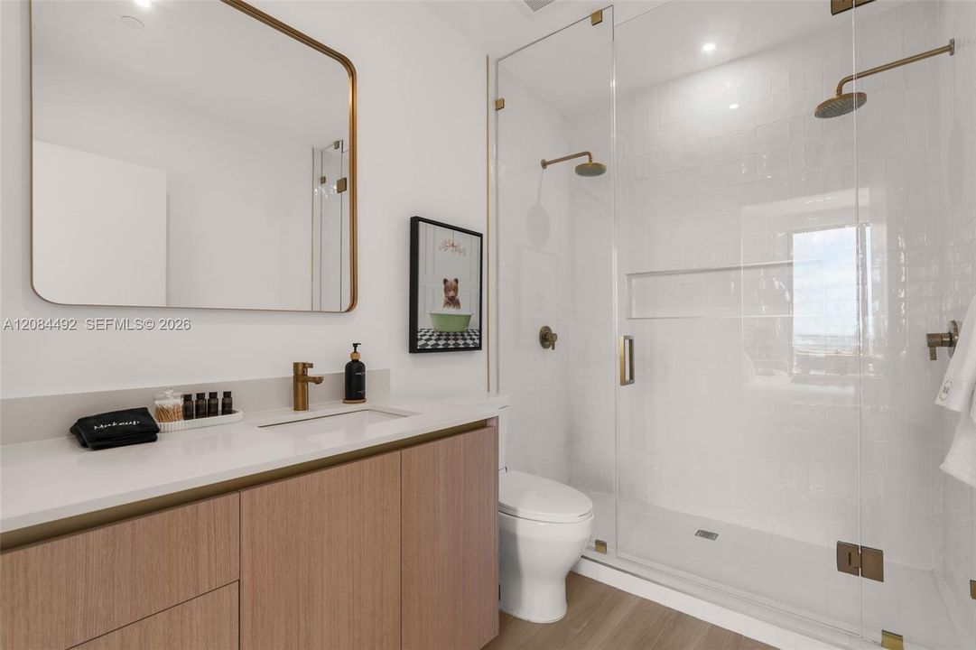 For Rent: $4,000 (0 beds, 1 baths, 0 Square Feet)