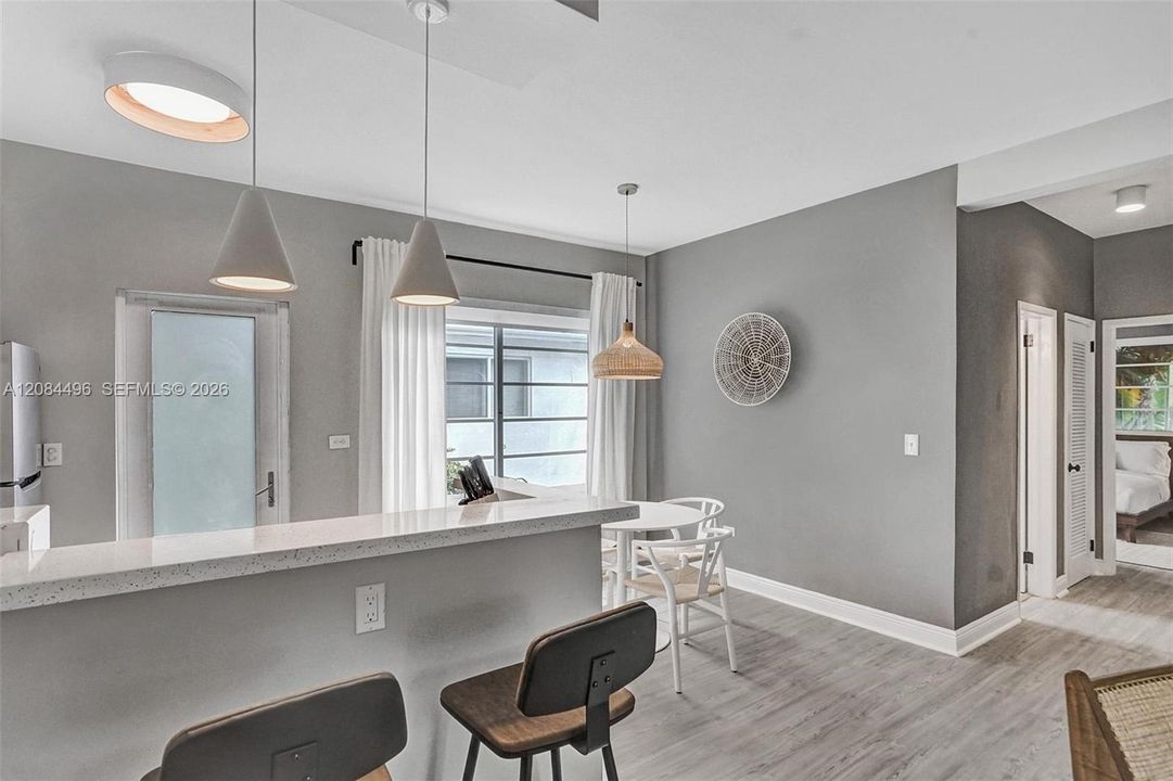 For Rent: $4,200 (2 beds, 2 baths, 900 Square Feet)