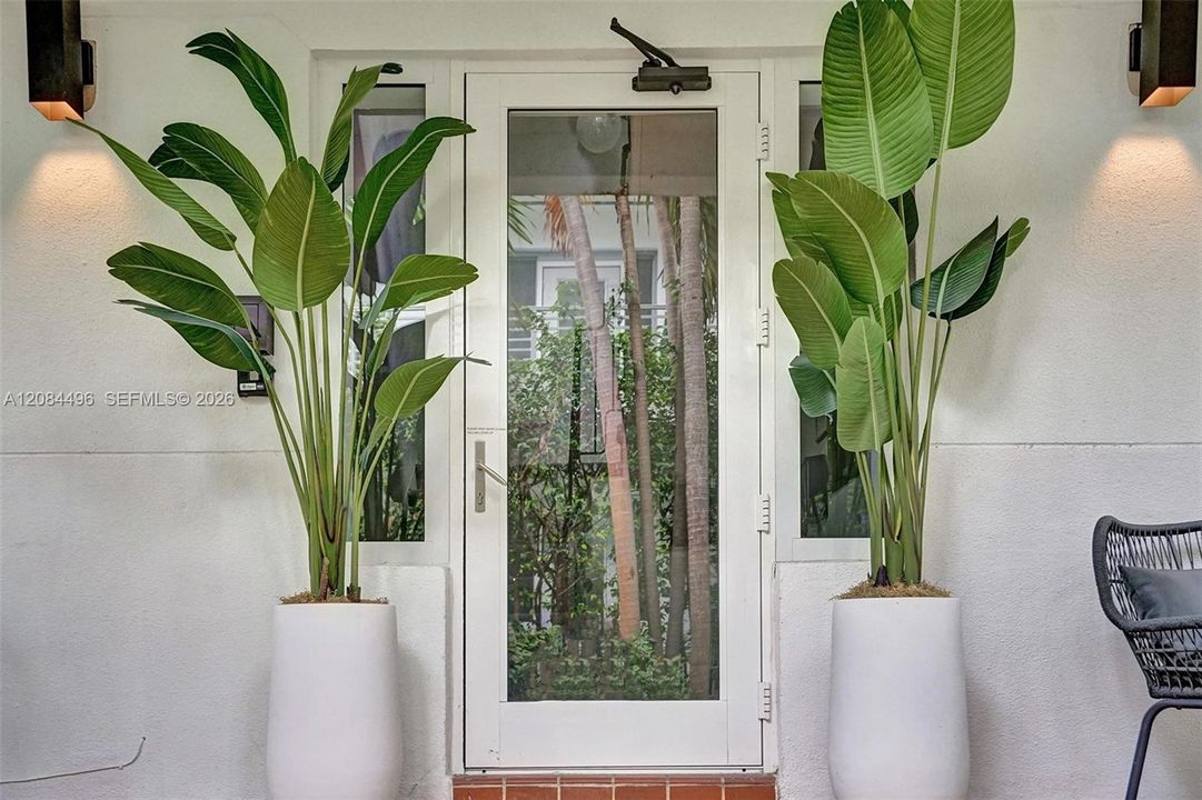 For Rent: $4,200 (2 beds, 2 baths, 900 Square Feet)