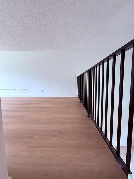 На продажу: $375,000 (2 спален, 2 ванн, 1431 Квадратных фут)