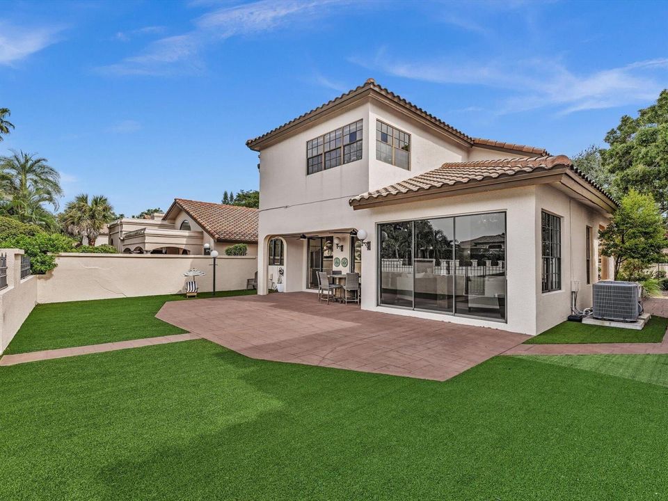 Expansive Yardspace