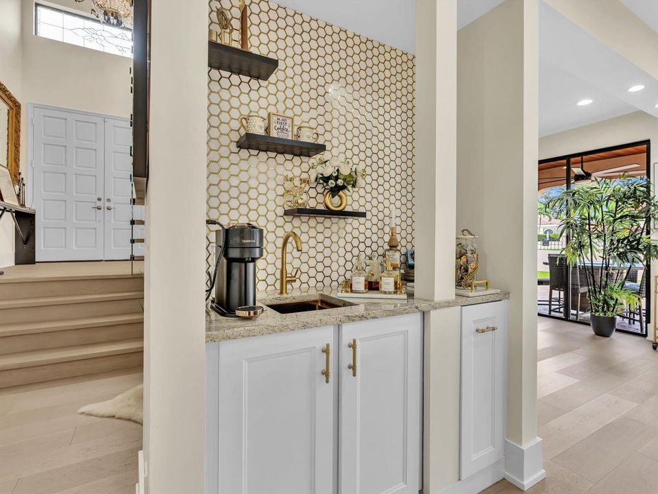 Modern Wet Bar