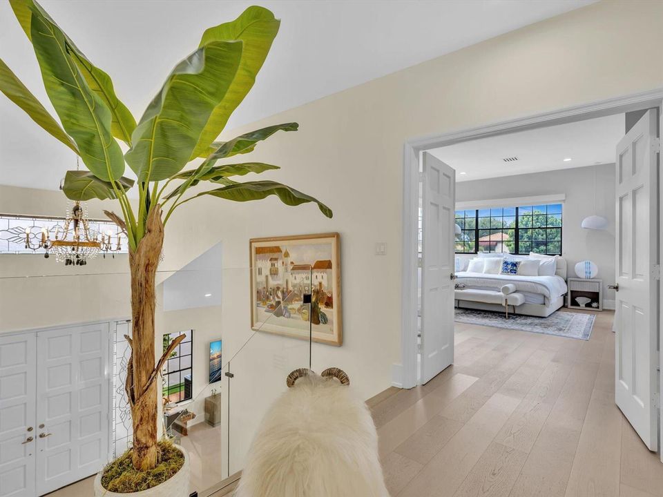 2nd Floor Landing