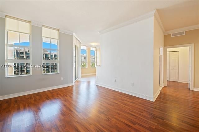 For Rent: $3,450 (2 beds, 2 baths, 1288 Square Feet)
