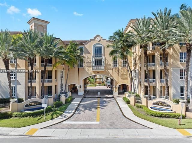 For Rent: $3,450 (2 beds, 2 baths, 1288 Square Feet)