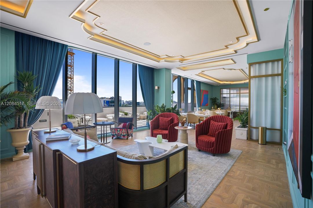 For Sale: $1,100,000 (2 beds, 2 baths, 840 Square Feet)